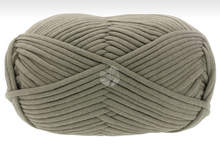 Lade das Bild in den Galerie-Viewer, Lana Grossa The Tube Khaki Nr. 13
