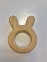 Lade das Bild in den Galerie-Viewer, Ring Holz Hase hellbraun
