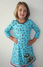 Lade das Bild in den Galerie-Viewer, Schnittreif - kleinVLIELAND Jerseykleid mit Rundhalsausschnitt
